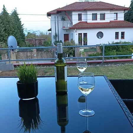 Διαμέρισμα Bbbb *