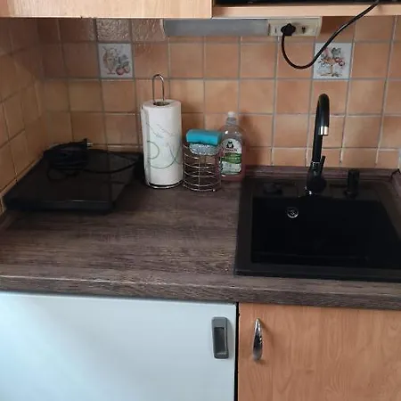 Bbbb زلاكاروس